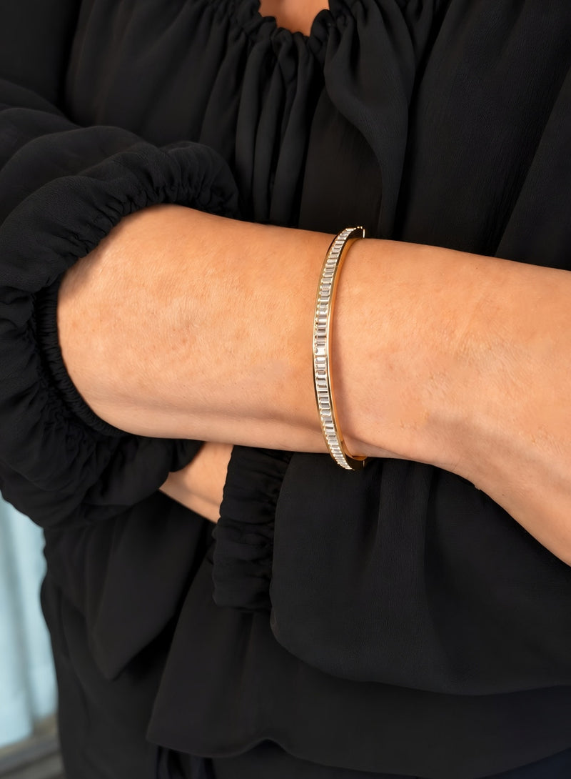 BRACELETE FEMININO INSPIRAÇÃO COM ZIRCÔNIAS BAGUETE CRISTAL BANHADO A OURO