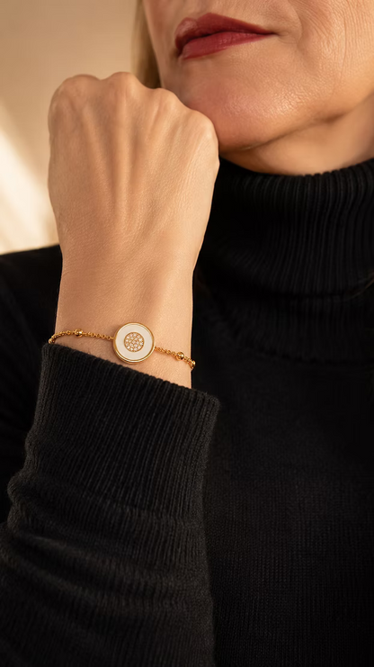 Pulseira Feminina com Pingente de Madrepérola – Pearl