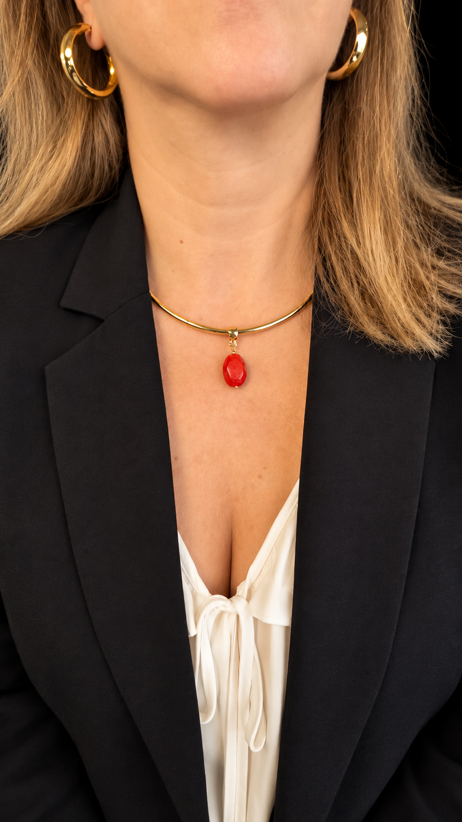 Colar Dourado com Pingente Coral - foto 2