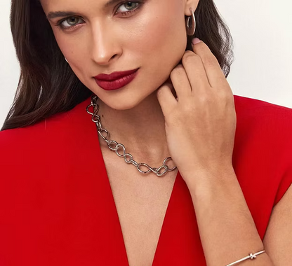 Bracelete Feminino com Nó e Esferas Lisas – Infinity